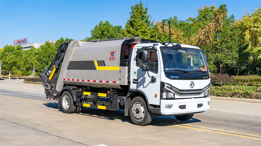 10方東風多利卡D7壓縮垃圾車 凱力新款做工